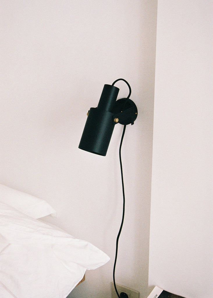 Volume Wall Lamp