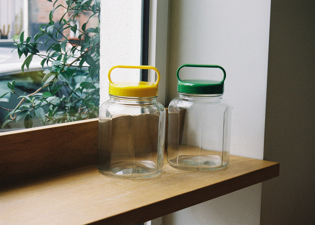 Tesage Jar