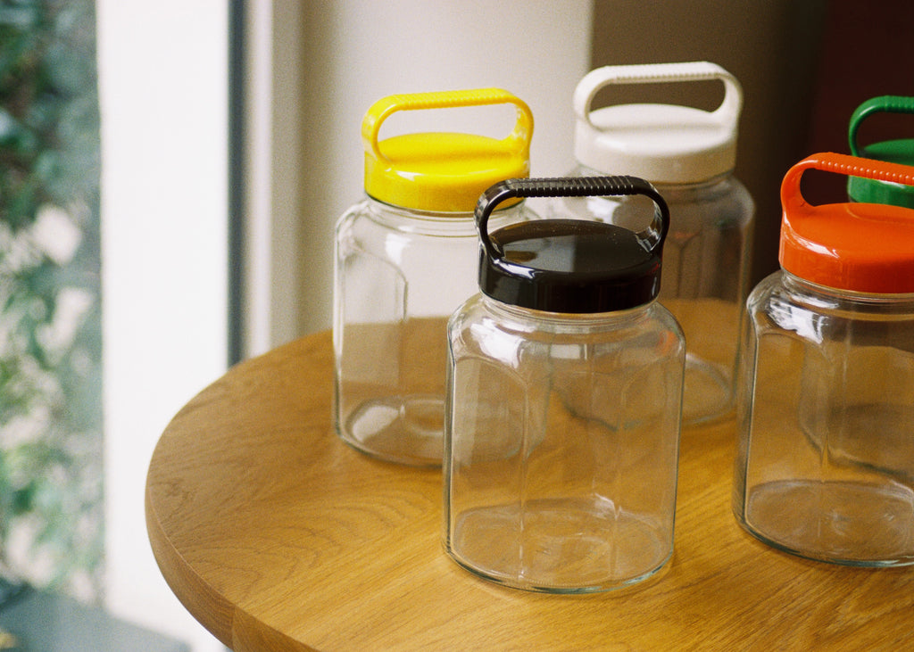 Tesage Jar