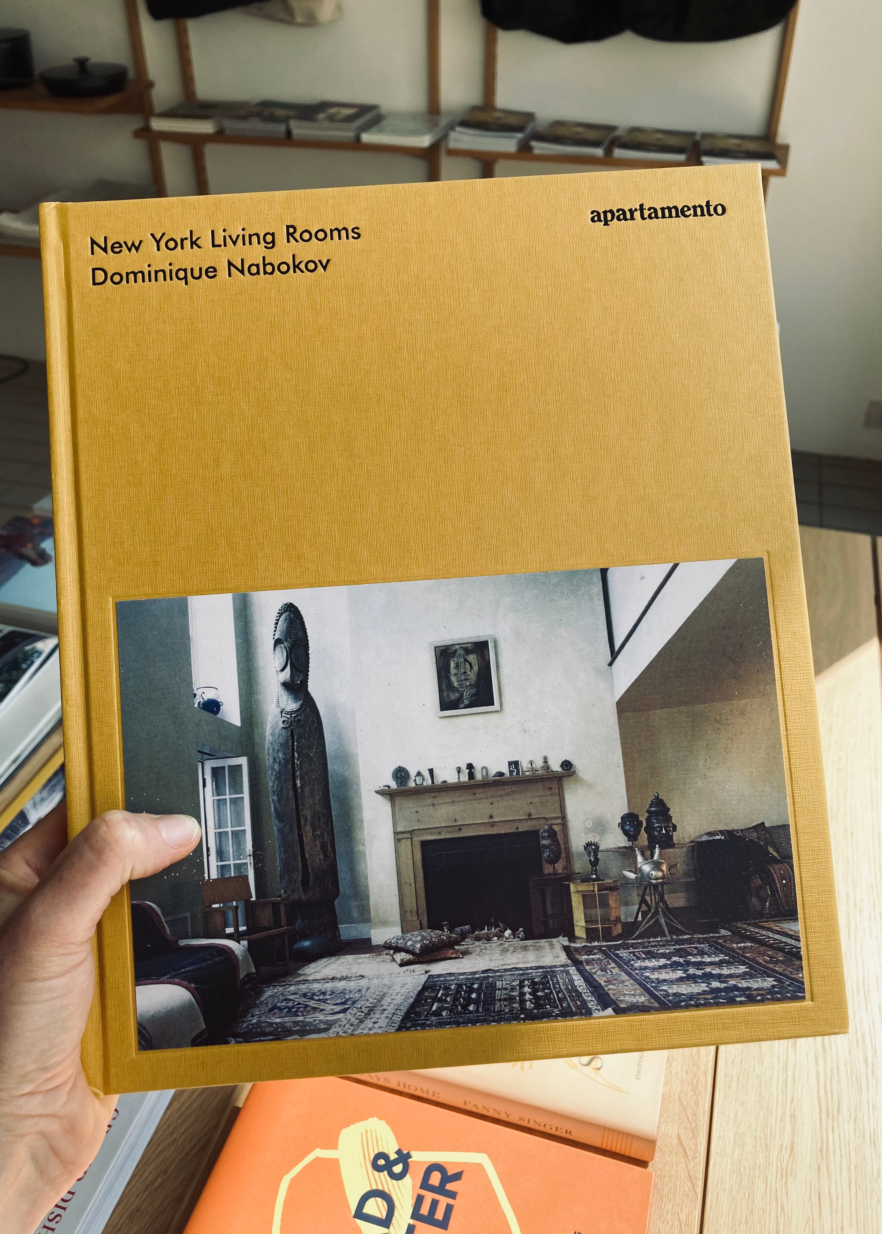New York Living Rooms: Nabokov, Dominique: 9780879518752